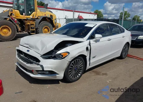 2018 Ford Fusion Titanium/Platinum Phev from USA, damaged, VIN 3FA6P0SU2JR107435